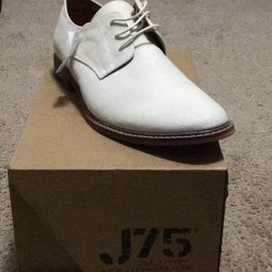 J75 pair of shoes